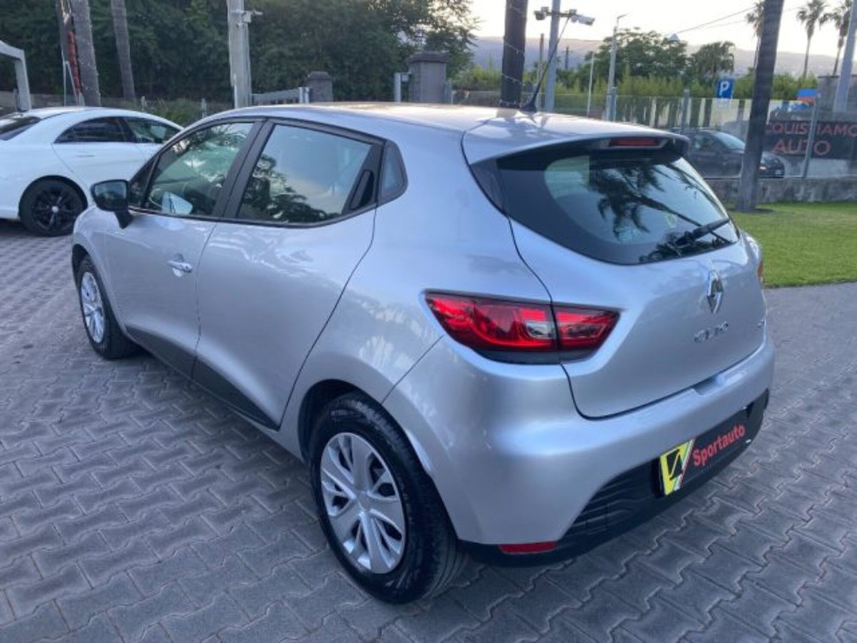 Renault Clio 1.5 dCi 8V 75CV 5 porte Wave (3)