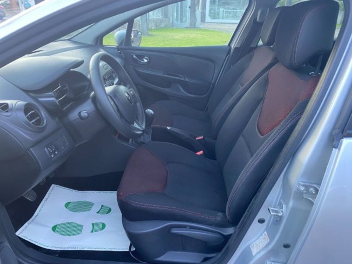 Renault Clio 1.5 dCi 8V 75CV 5 porte Wave (6)