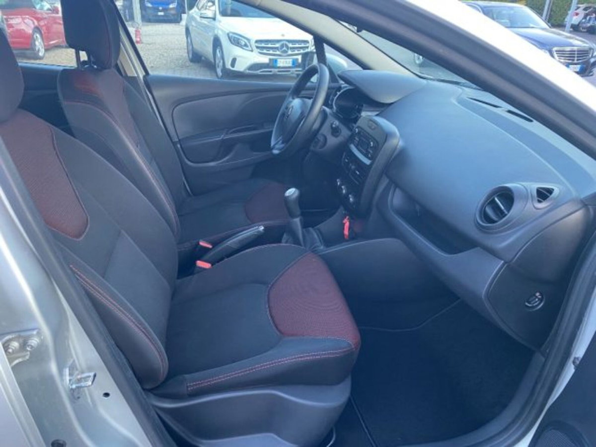 Renault Clio 1.5 dCi 8V 75CV 5 porte Wave (7)