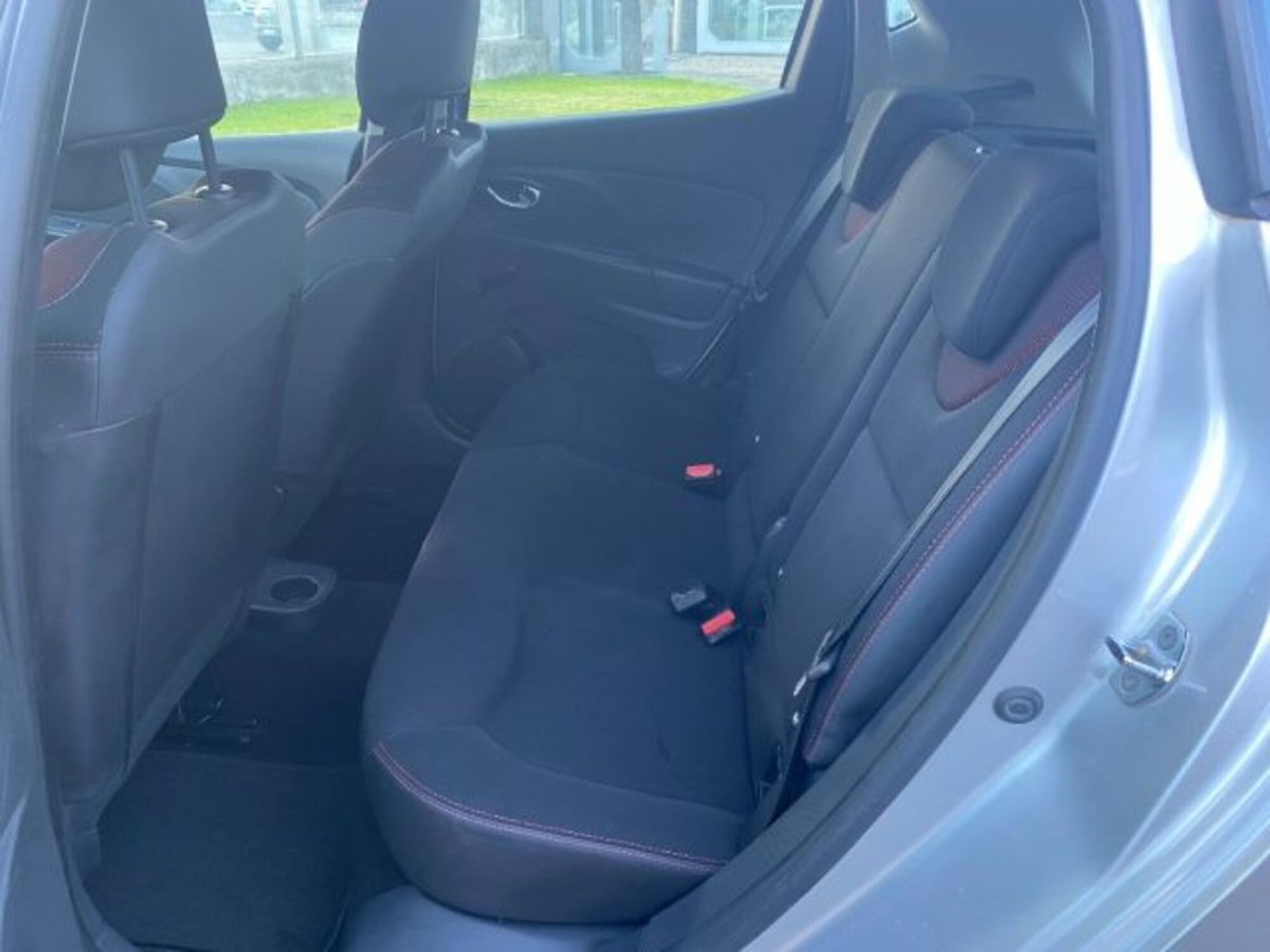 Renault Clio 1.5 dCi 8V 75CV 5 porte Wave (9)