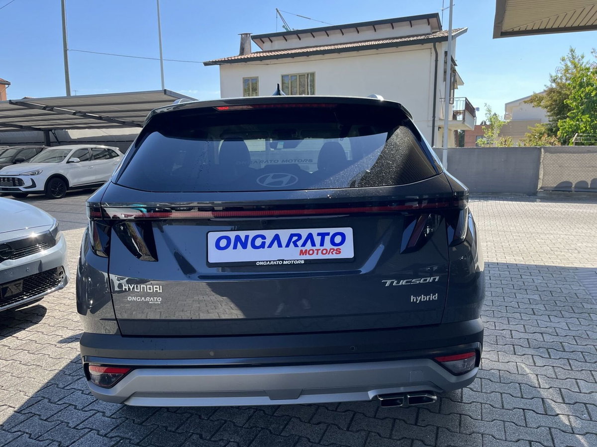 Hyundai Tucson 1.6 hev Exellence 2wd 239cv auto (6)