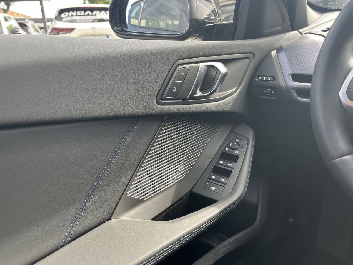 BMW Serie 1 5p. 118i 5p. Msport (12)