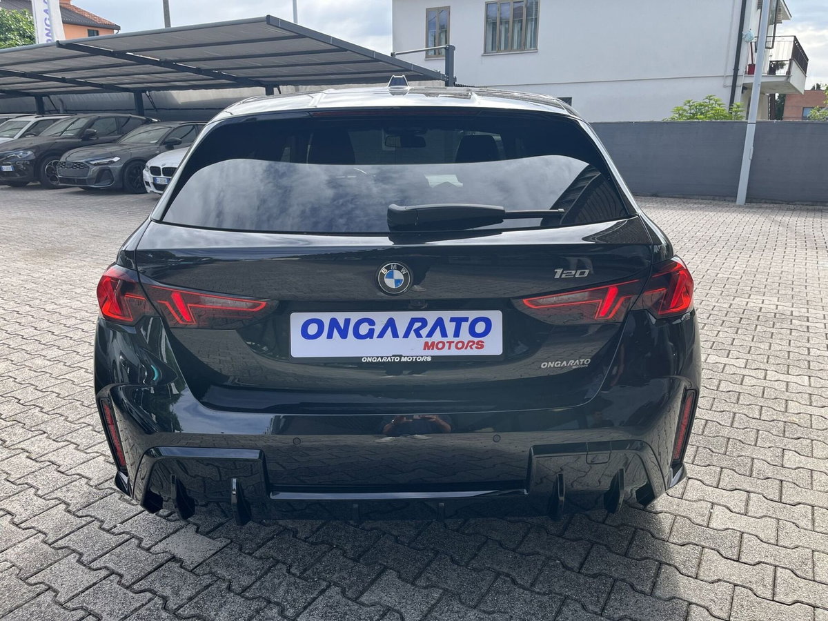 BMW Serie 1 5p. 118i 5p. Msport (6)