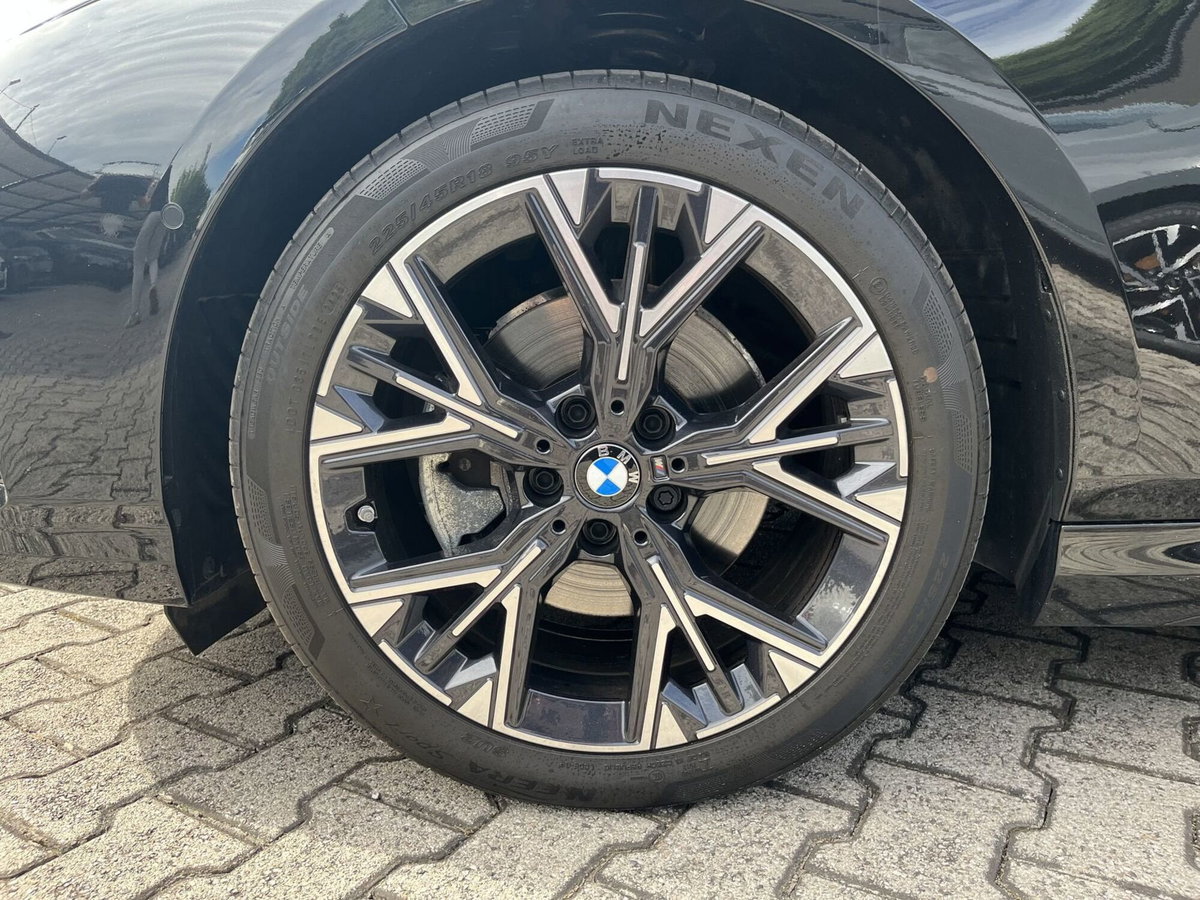 BMW Serie 1 5p. 118i 5p. Msport (9)