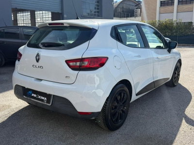 Renault Clio 1.5 dCi 8V 75CV 5 porte Costume National (6)