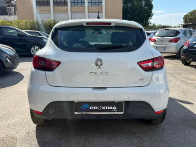 Renault Clio 1.5 dCi 8V 75CV 5 porte Costume National (7)