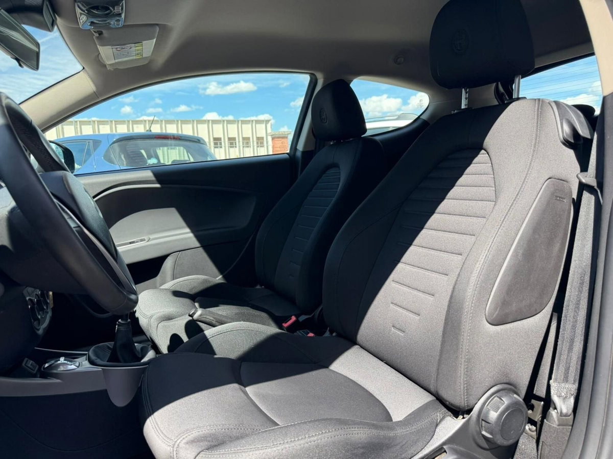 Alfa Romeo MiTo 1.4 T 120 CV GPL Urban (11)