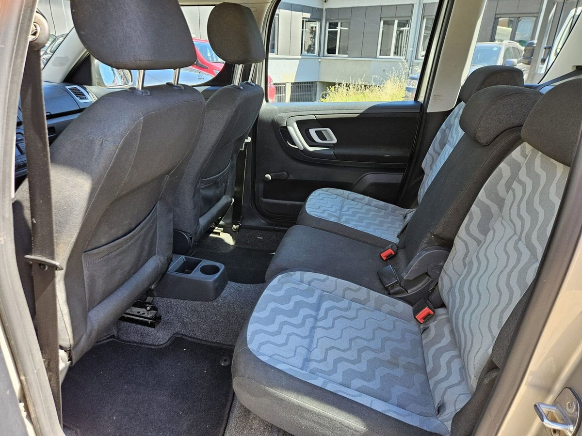 Skoda Roomster 16V Comfort GPLine (7)