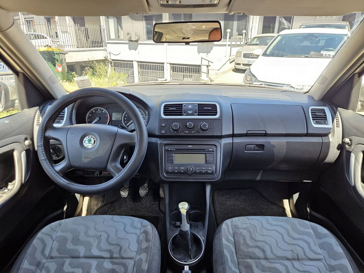 Skoda Roomster 16V Comfort GPLine (8)