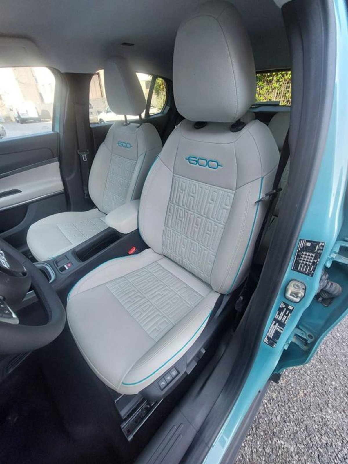 Fiat 600 1.2 La Prima 100cv (9)