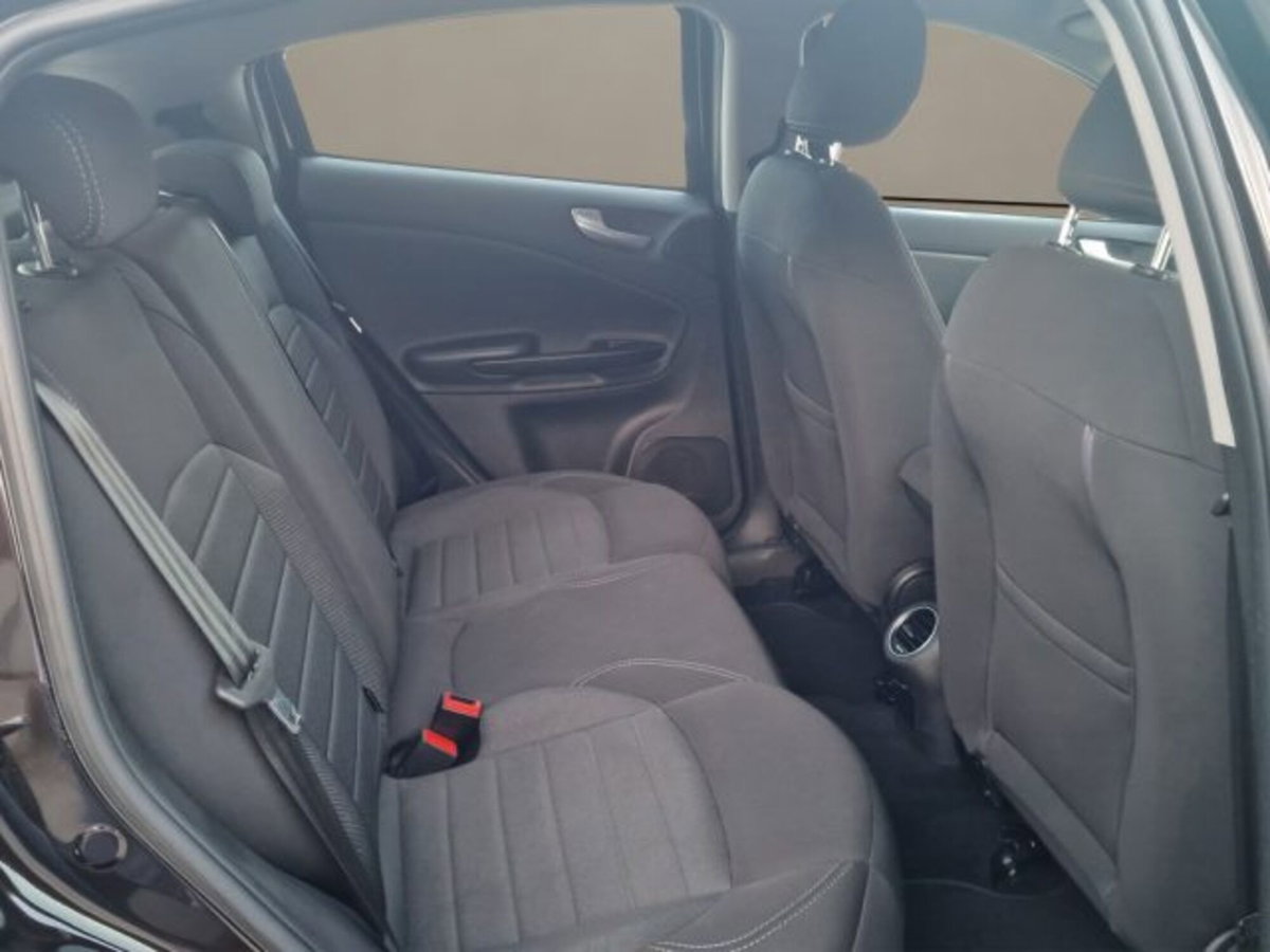 Alfa Romeo Giulietta 1.6 JTDm Super 120cv (19)