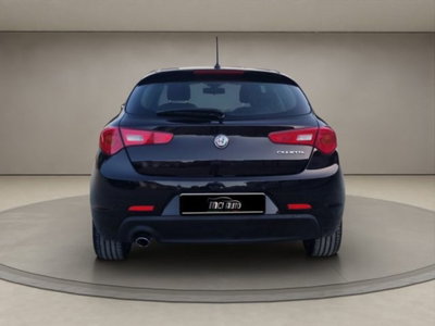 Alfa Romeo Giulietta 1.6 JTDm Super 120cv (4)