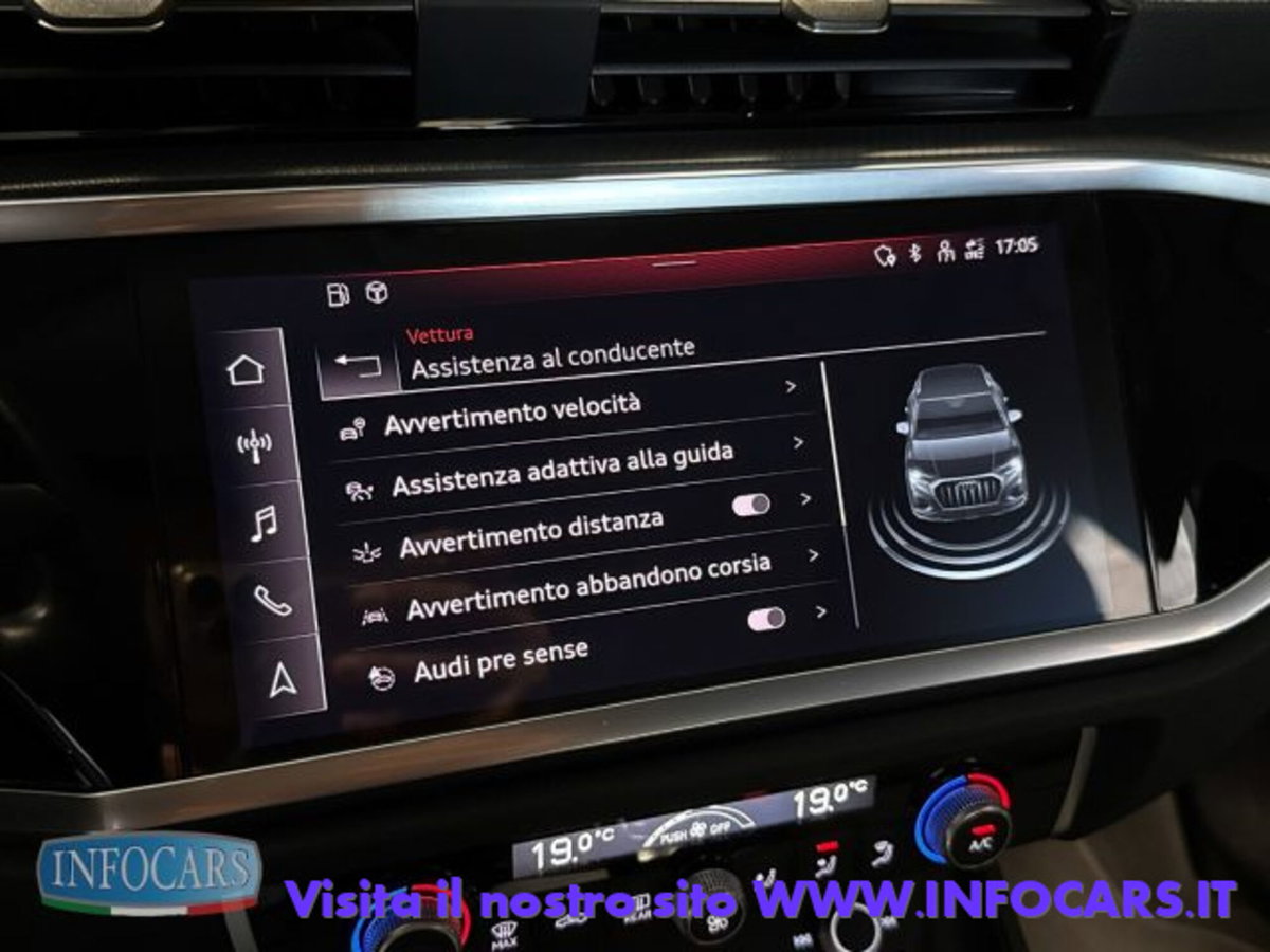Audi Q3 40 TDI quattro S tronic Business (18)