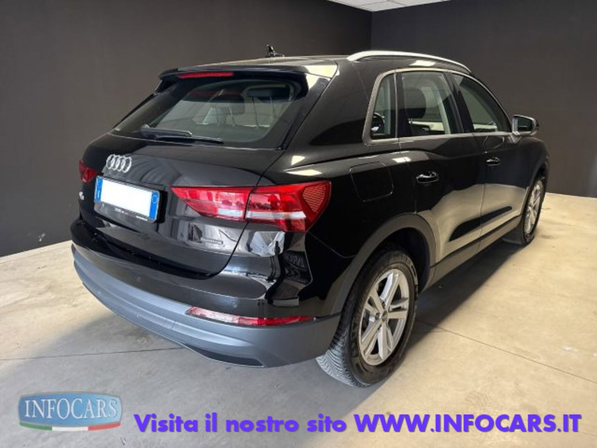 Audi Q3 40 TDI quattro S tronic Business (4)