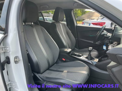 Peugeot 2008 BlueHDi 110 S&S Allure (6)