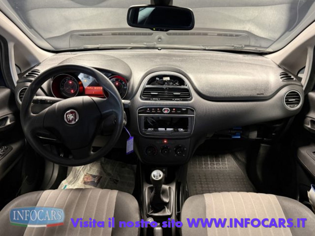 Fiat Punto 1.3 MJT II S&S 95 CV 5 porte Street (10)