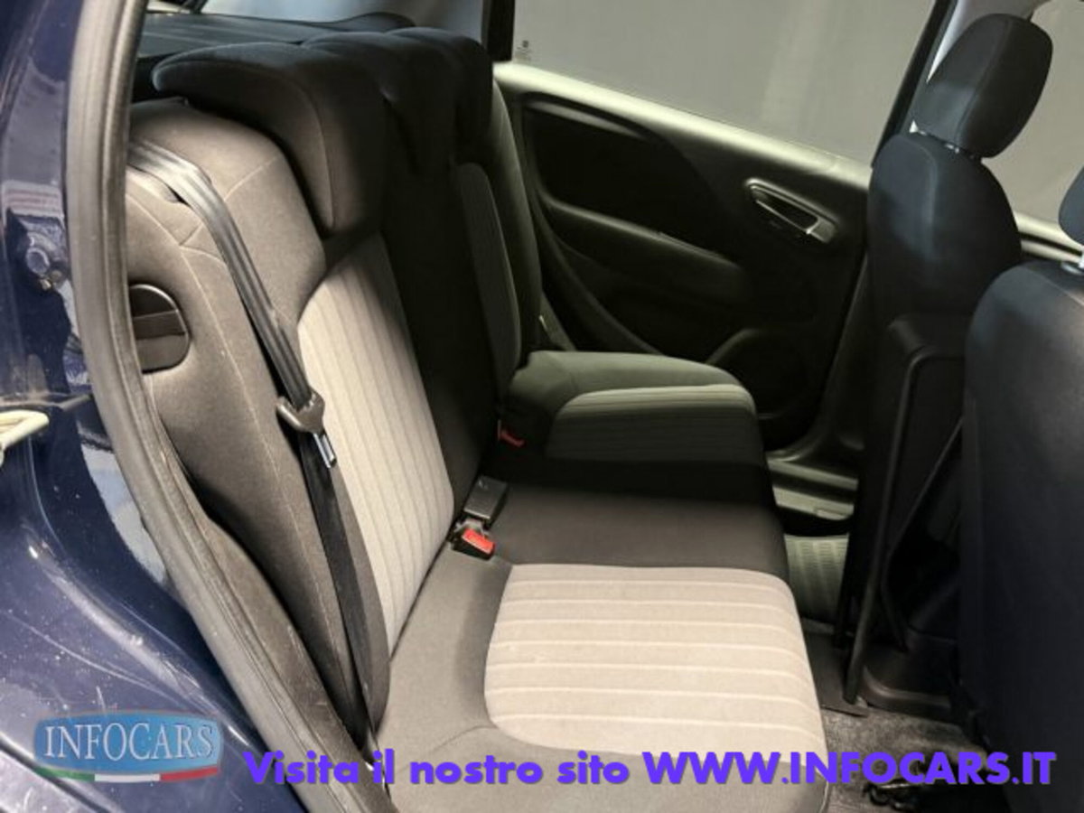 Fiat Punto 1.3 MJT II S&S 95 CV 5 porte Street (8)