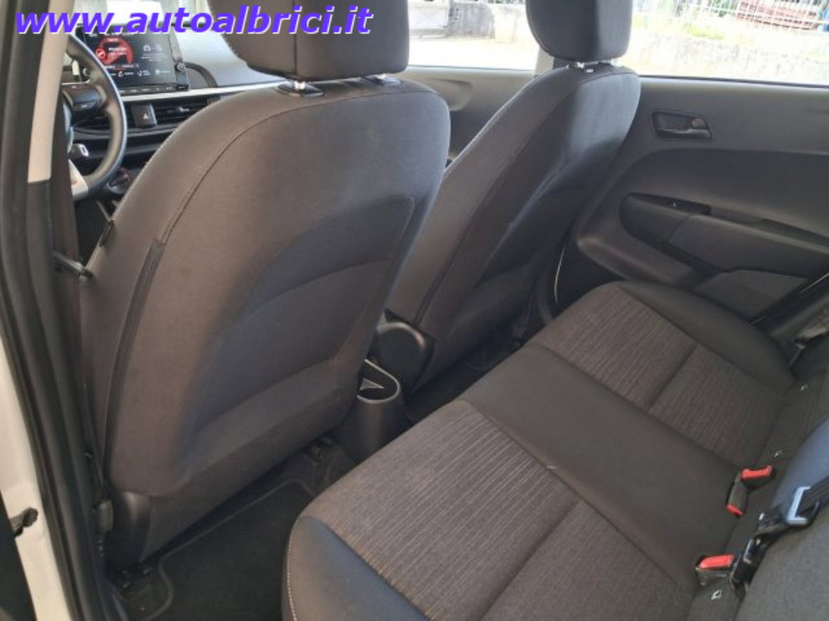 Kia Picanto 1.0 12V 5 porte AMT Urban (17)