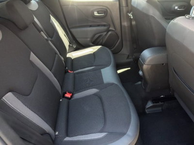 Jeep Renegade 1.6 Mjt 130 CV Limited (10)