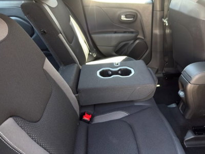 Jeep Renegade 1.6 Mjt 130 CV Limited (11)