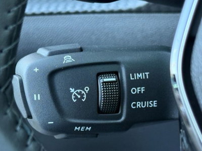 Peugeot 2008 1.2 hybrid Allure 110cv e-dcs6 (20)