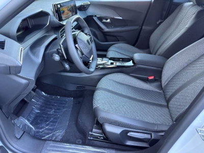 Peugeot 2008 1.2 hybrid Allure 110cv e-dcs6 (9)
