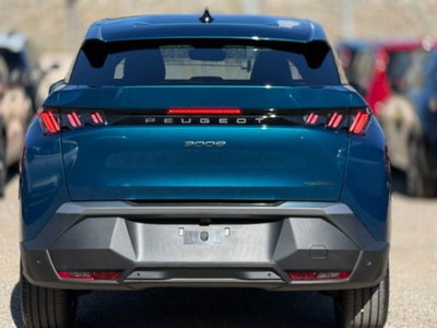 Peugeot 3008 1.2 hybrid Allure 145cv e-dcs6 (3)