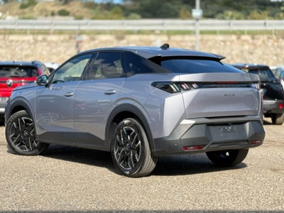Peugeot 3008 1.2 hybrid Allure 145cv e-dcs6 (6)