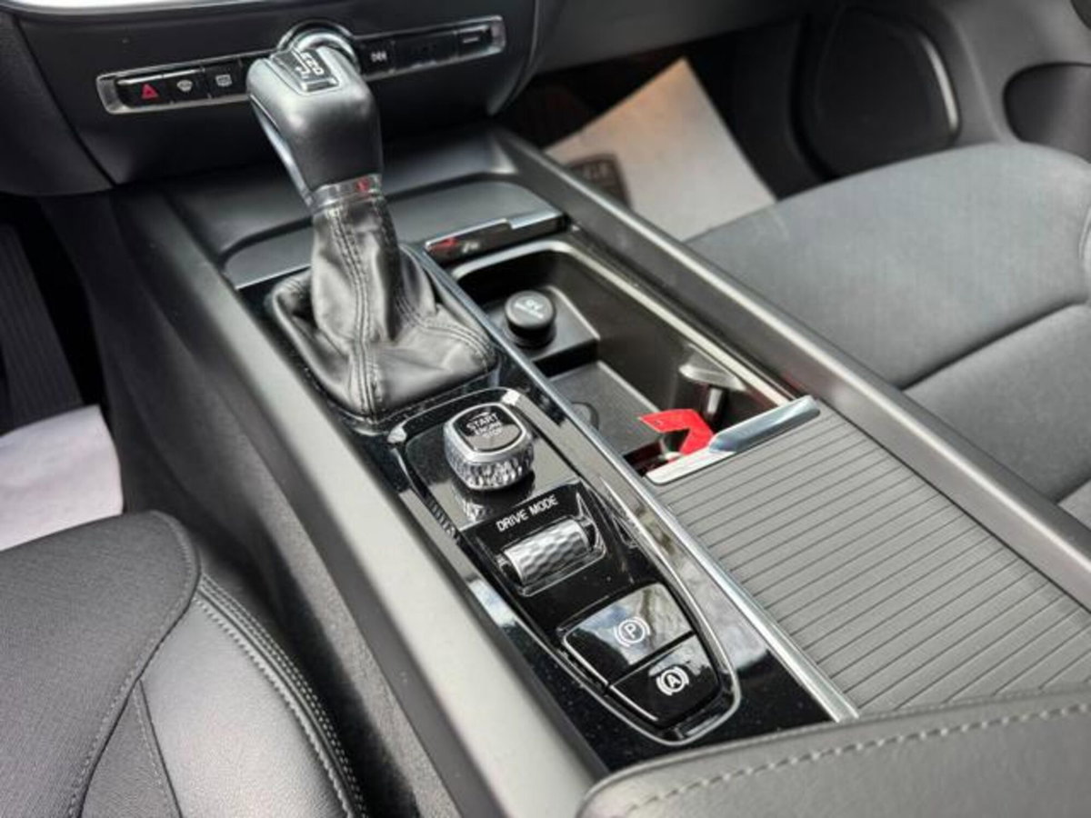 Volvo V60 Cross Country D4 Geartronic Business Plus (10)