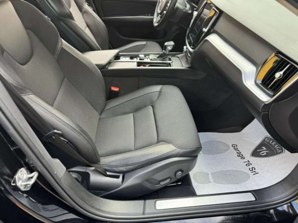 Volvo V60 Cross Country D4 Geartronic Business Plus (12)