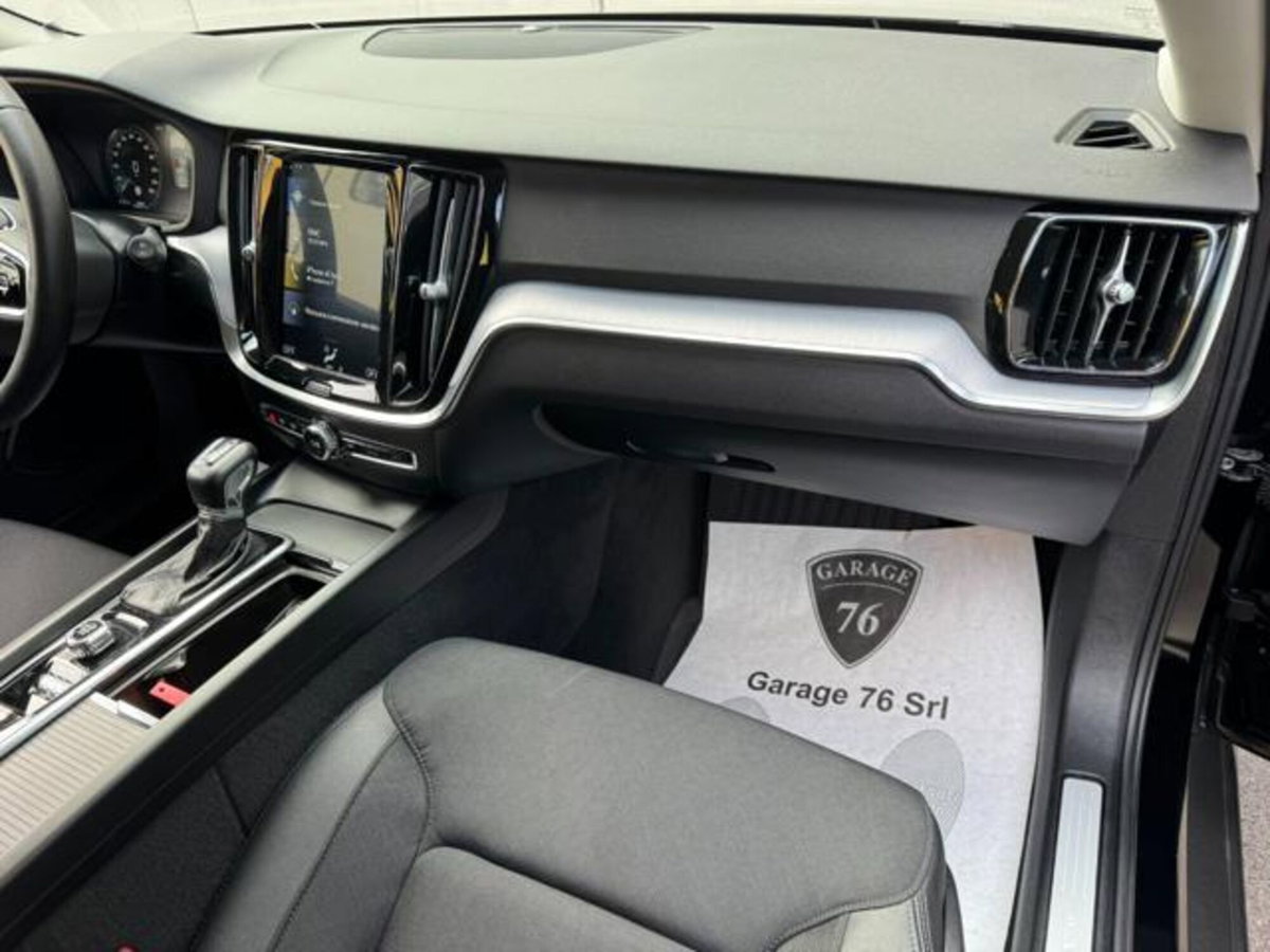 Volvo V60 Cross Country D4 Geartronic Business Plus (13)