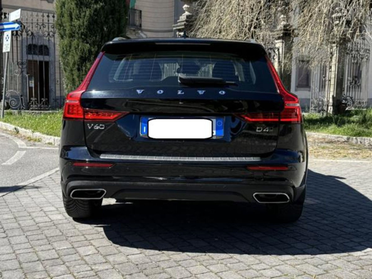 Volvo V60 Cross Country D4 Geartronic Business Plus (3)
