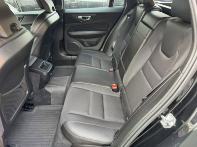 Volvo V60 Cross Country D4 Geartronic Business Plus (8)