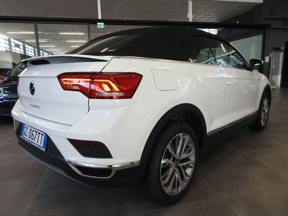 Volkswagen T-Roc 1.0 TSI Style (10)