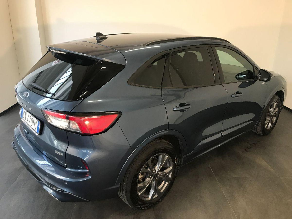 Ford Kuga 2.5 Plug In Hybrid 225 CV CVT 2WD ST-Line X Design (4)