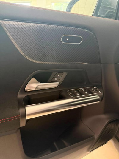 Mercedes-Benz GLA SUV 220 d Automatic 4Matic Premium (14)