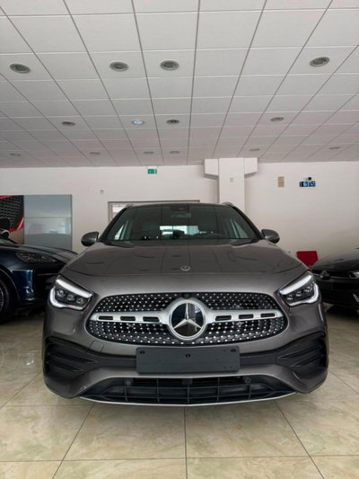 Mercedes-Benz GLA SUV 220 d Automatic 4Matic Premium (4)