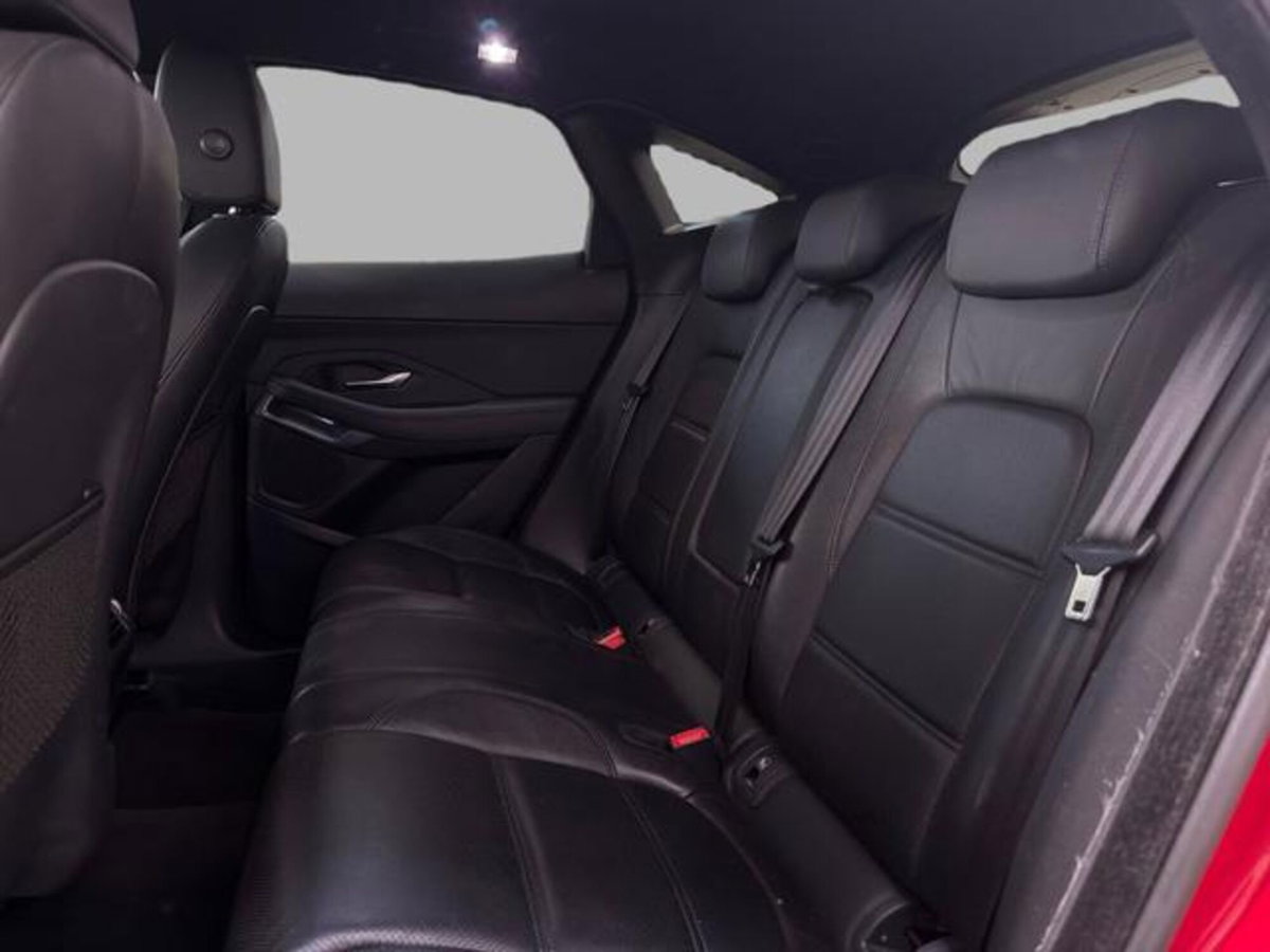 Jaguar E-Pace 2.0D 150 CV AWD aut. R-Dynamic HSE (13)