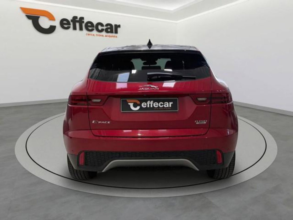 Jaguar E-Pace 2.0D 150 CV AWD aut. R-Dynamic HSE (5)