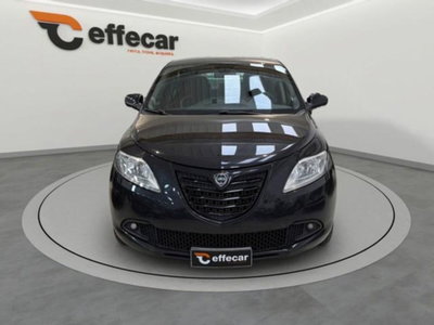 Lancia Ypsilon 1.2 69 CV 5 porte Elefantino (2)