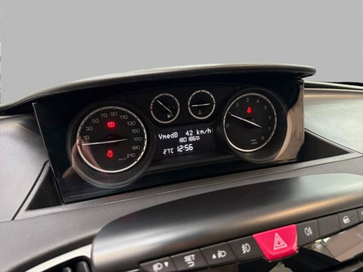 Lancia Ypsilon 1.2 69 CV 5 porte Elefantino (9)
