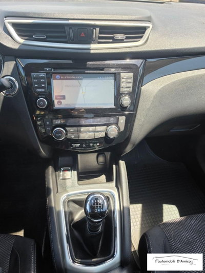 Nissan Qashqai 1.5 dCi N-Connecta (9)