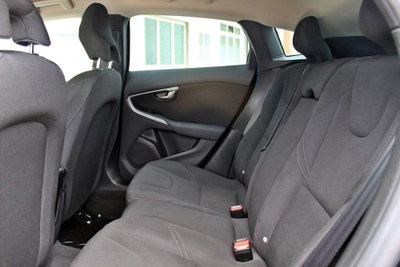 Volvo V40 D2 R-design Kinetic (20)