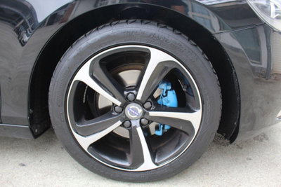 Volvo V40 D2 R-design Kinetic (4)