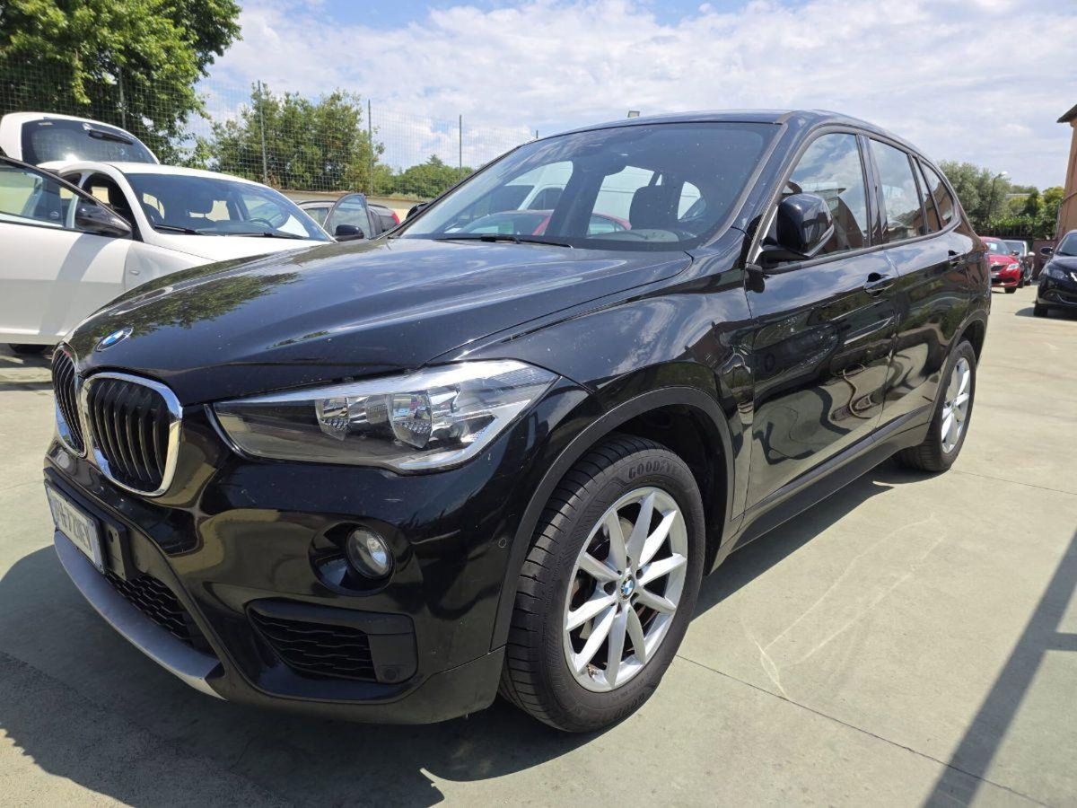 BMW X1 sDrive16d Business (15)