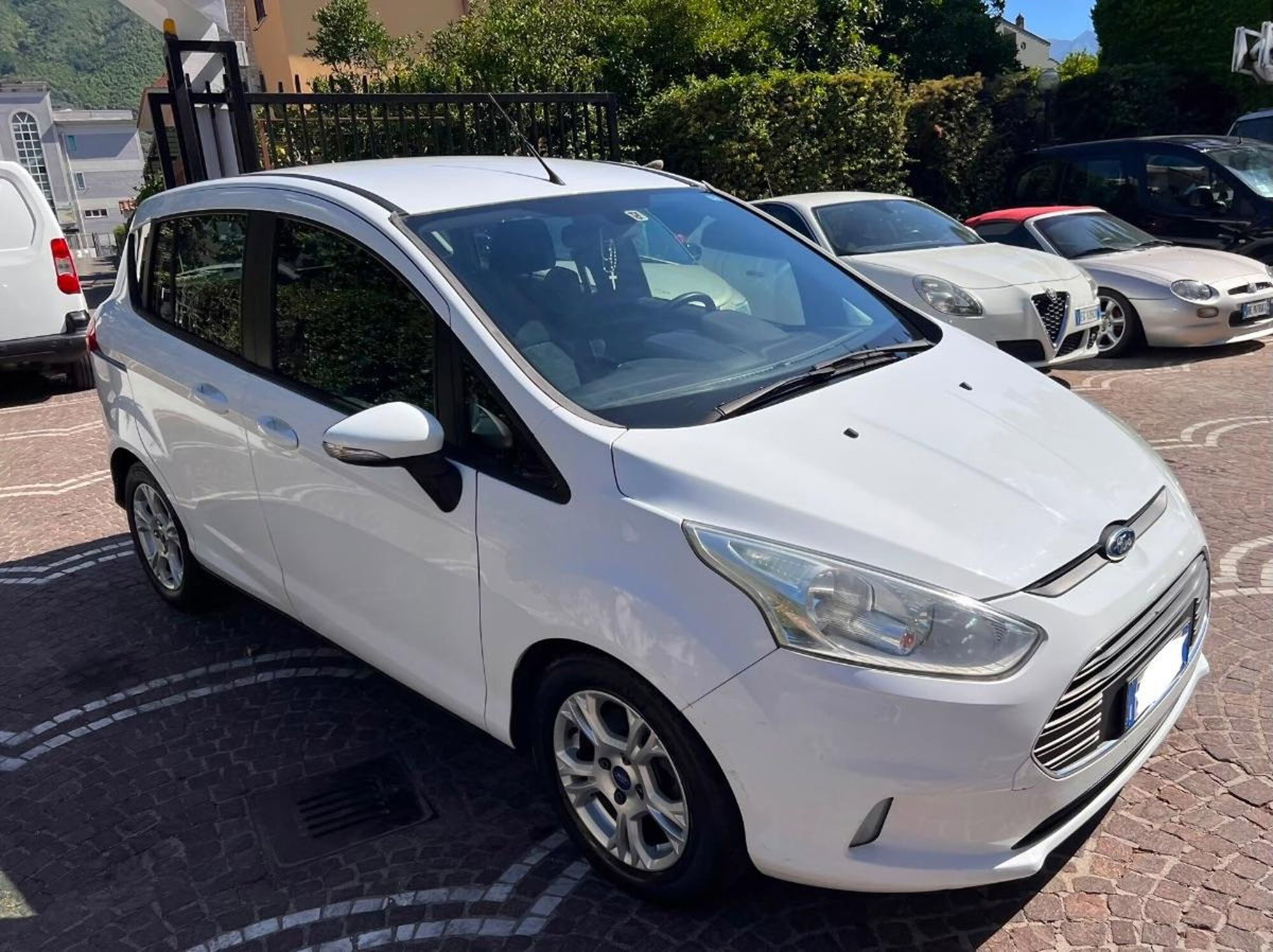Ford B-Max B-Max 1.6 TDCi 95 CV Individual (2)