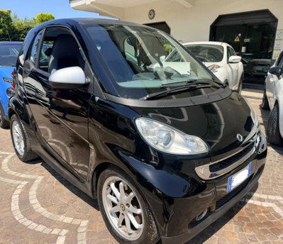 smart Fortwo 1000 52 kW MHD coupé passion (7)