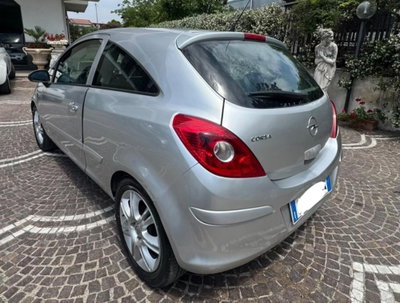 Opel Corsa 1.0 12V 3 porte Enjoy (4)