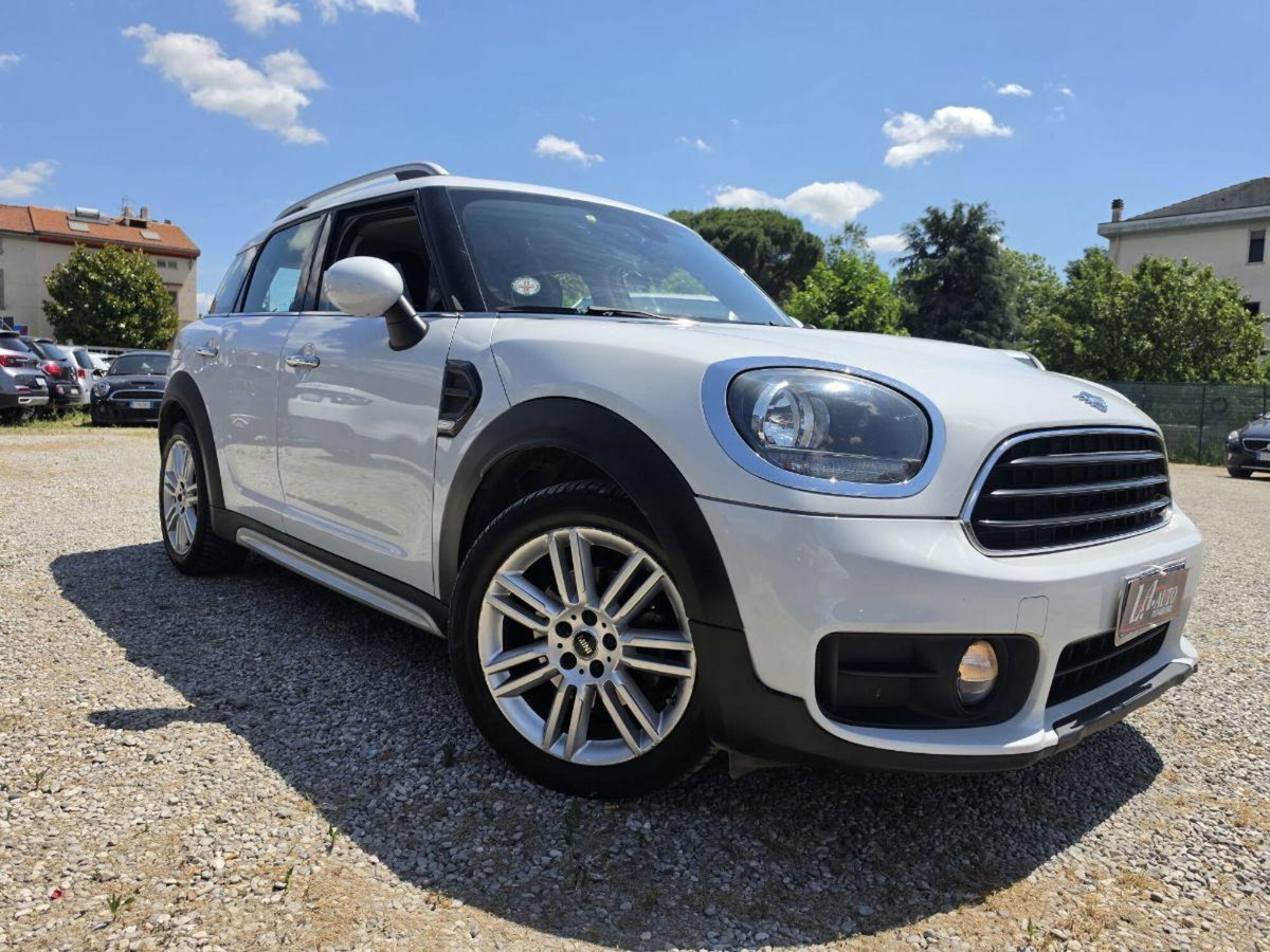 MINI Mini Countryman 2.0 Cooper D Hype Countryman (2)
