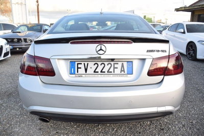Mercedes-Benz Classe E Coupé 220 CDI Coupé Executive (12)